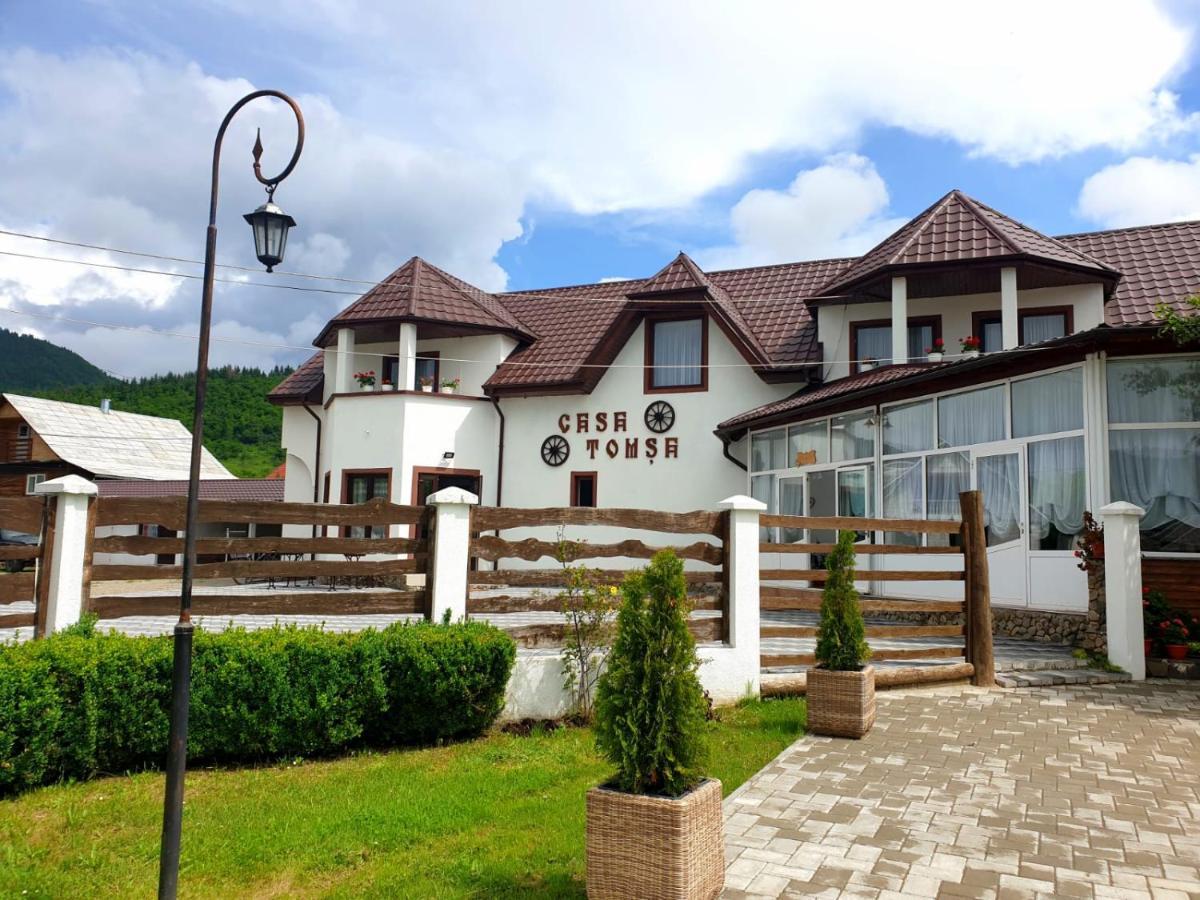 RozavleaCasa Tomsa住宿加早餐旅馆 外观 照片